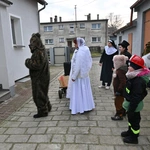Przez Ostrożnicę z niedźwiedziem