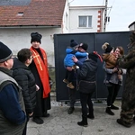 Przez Ostrożnicę z niedźwiedziem