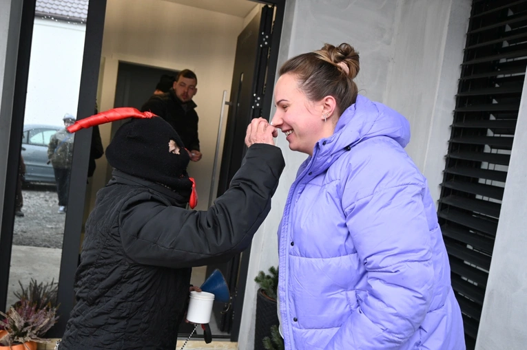 Przez Ostrożnicę z niedźwiedziem