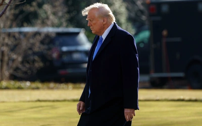 "The New York Post": Trump przyznał, że rozmawiał przez telefon z Putinem