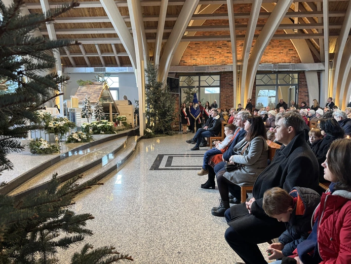 Poświęcenie nowego budynku NSP "Źródła"