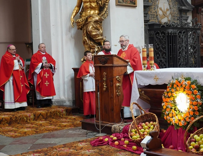 Św. Dorota i błogosławieństwo jabłek