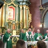 Wyrosły z wiary, wyrażają wiarę i w nich jest wiara całych pokoleń