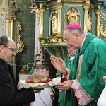 Dąbrowa Tarnowska. Poświęcenie odnowionego ołtarza, obrazu i ambony