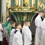 Dąbrowa Tarnowska. Poświęcenie odnowionego ołtarza, obrazu i ambony