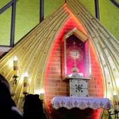 Adorujemy Cię, Chryste