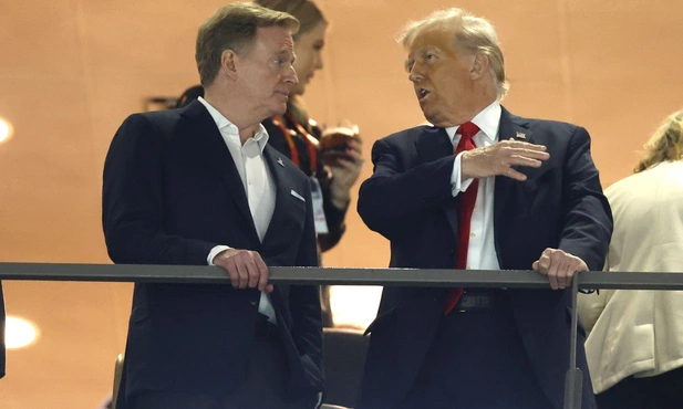 Przed Super Bowl