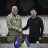 Prezydent Ukrainy, Wołodymyr Zełenski i Szef Komitetu Wojskowego NATO admirał Giuseppe Cavo Dragone