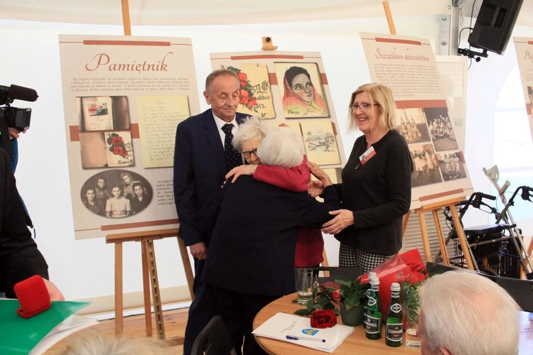 Uroczystość z okazji 85. rocznicy pierwszej masowej deportacji Polaków na Syberię
