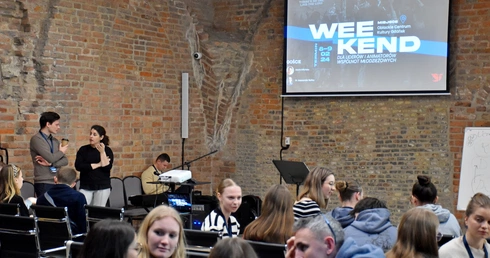 Młodzi są Bożym teraz