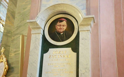 Pozostał w naszej pamięci i modlitwie