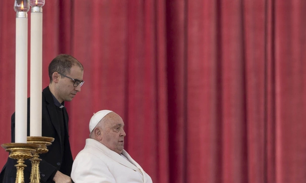 Papież: niech sztuczna inteligencja będzie narzędziem rozwoju i walki z ubóstwem