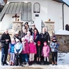 	Na wędrowniczym szlaku znalazło się również miejsce na odwiedzenie miejsc świętych.