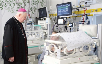 	Bp Romuald Kamiński odwiedził pacjentów w Międzyleskim Szpitalu Specjalistycznym.