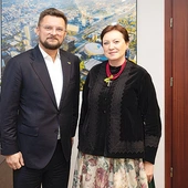 Prezydent Marcin Krupa i nowo powołana pełnomocnik ds. regionalizmu.