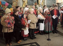 	17 stycznia 2016 r. Dolanie na pierwszej Eucharystii w duchu beskidzkiej tradycji.