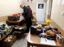 	– Nasz zespół wrósł na stałe w tkankę społeczną dzielnicy, stanowiąc ośrodek pomocy, wolontariatu i integracji lokalnej społeczności – podkreśla H. Gostomska.