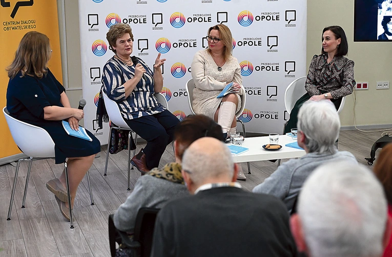 Spotkanie z autorkami w Centrum Dialogu Obywatelskiego.