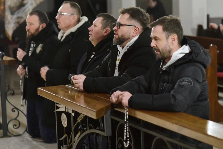 Idziesz z różańcem przez miasto