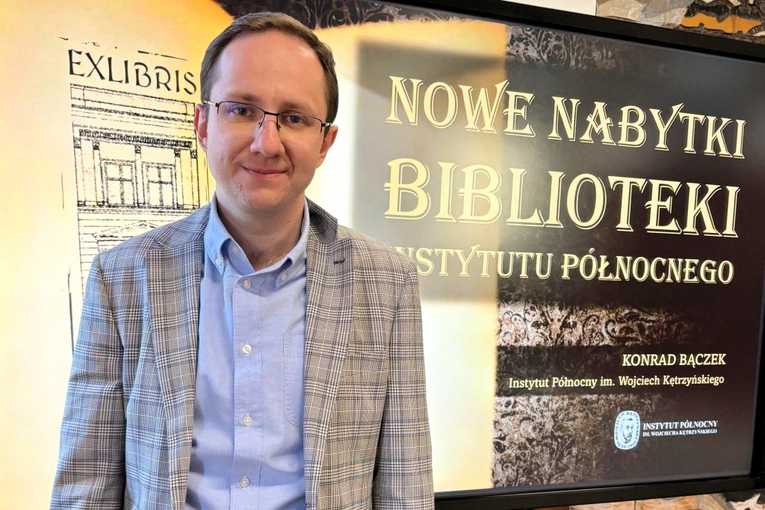 Pięć tysięcy woluminów