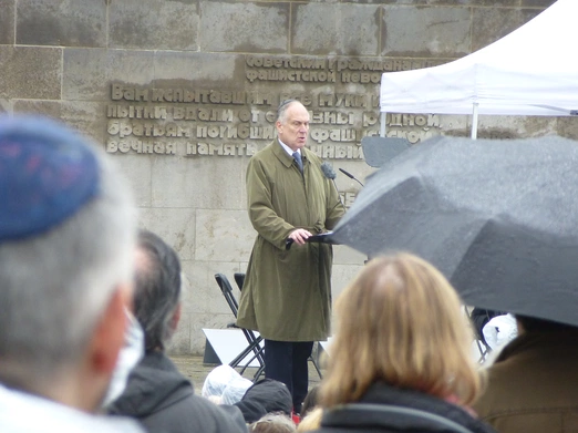 Ronald S. Lauder