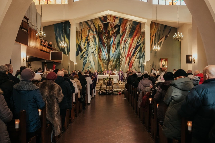 Ostatnie pożegnanie ks. Ludwika Grochowiny