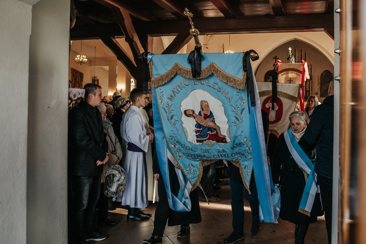 Ostatnie pożegnanie ks. Ludwika Grochowiny