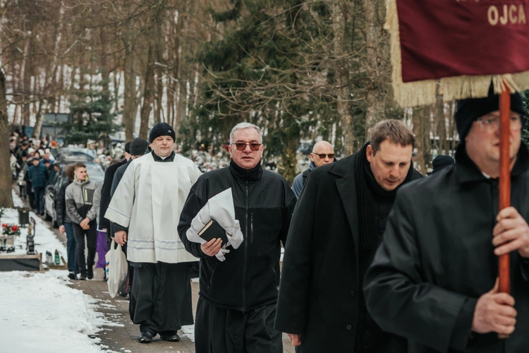 Ostatnie pożegnanie ks. Ludwika Grochowiny