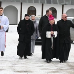 Pielgrzymkowe udogodnienia w Ludźmierzu