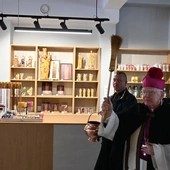 Ludźmierz. Nowoczesny Dom Pielgrzyma już przyjmuje pątników