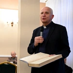 Spotkanie autorskie w parafii Świętych Apostołów Piotra i Pawła w Opolu