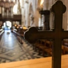 Większości Brytyjczyków Kościół Anglii nie interesuje