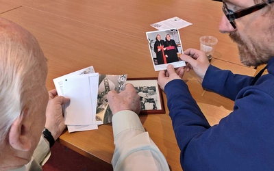 Księża seniorzy wspominają kard. Bolesława Kominka w ramach Roku Pojednania