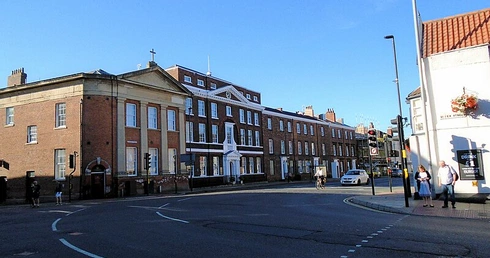 Średniowieczny rękopis znaleziono w... klasztornym pudełku po butach