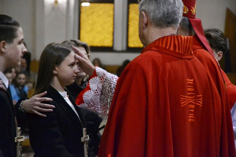Bierzmowanie w par. Miłosierdzia Bożego w Dębicy