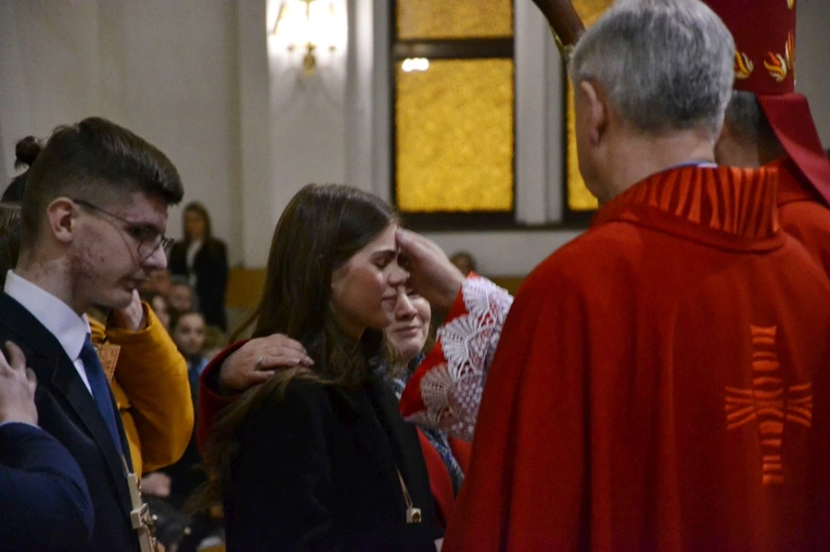 Bierzmowanie w par. Miłosierdzia Bożego w Dębicy