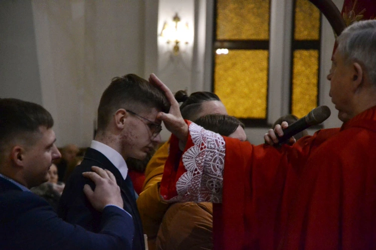 Bierzmowanie w par. Miłosierdzia Bożego w Dębicy