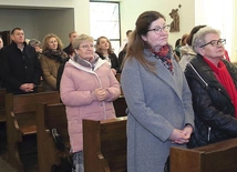 Podczas Mszy św. zawierzano Bogu maryjne kręgi.