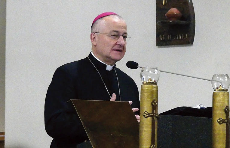 Biskup Ważny, który kieruje diecezją sosnowiecką od kwietnia2024 r., gościł na BWU.