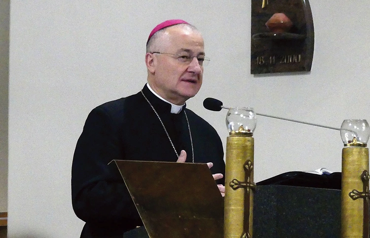 Biskup Ważny, który kieruje diecezją sosnowiecką od kwietnia2024 r., gościł na BWU.