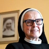 	Zachęcamy do pisania próśb i podziękowań. Obiecujemy modlitwę za wstawiennictwem naszej błogosławionej siostry.