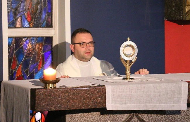 "Kobieta w relacji" w DA