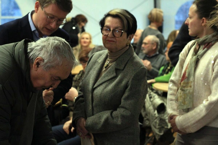 Spotkanie z prof. Dorotą Simonides