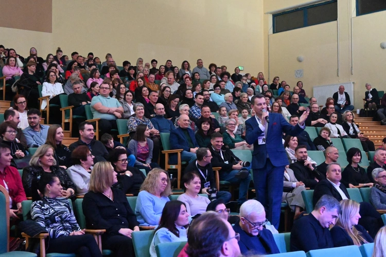 Koncert Sławka Uniatowskiego w Opolu