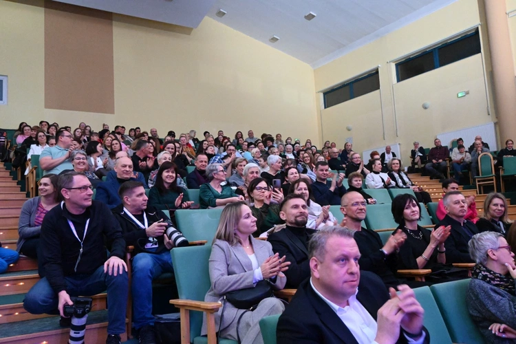 Koncert Sławka Uniatowskiego w Opolu