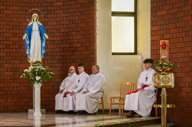 Tychy. Święcenia diakonatu