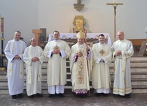 Bp Olszowski do nowych diakonów: Jezus uzdalnia was do tej służby