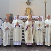 Bp Olszowski do nowych diakonów: Jezus uzdalnia was do tej służby