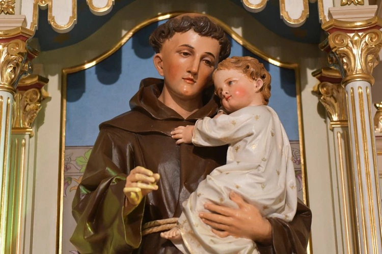 Wnętrze zabytkowej świątyni w Kotli odzyskało dawny blask