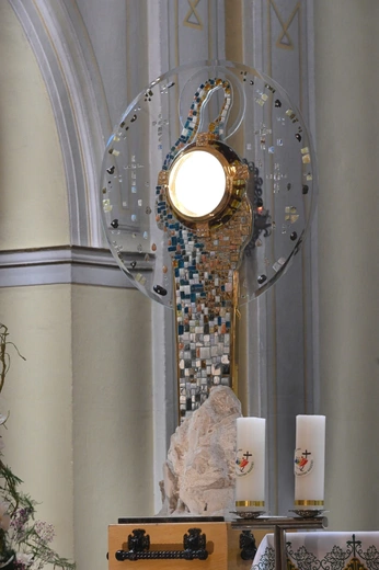 Adoracja Najświętszego Sakramentu w Grobnikach